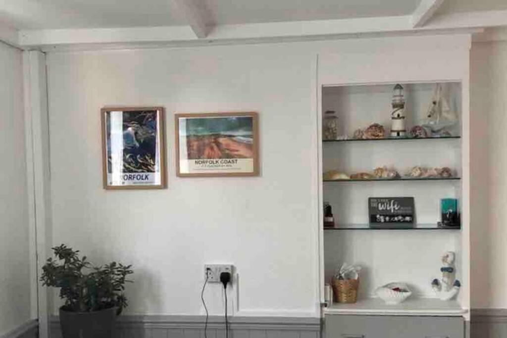 Dog Friendly Cottage 2 Mins To Beach With Hot Tub And Zappi Ev Lessingham Eksteriør billede