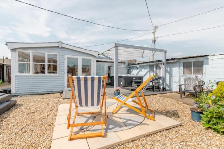 Dog Friendly Cottage 2 Mins To Beach With Hot Tub And Zappi Ev Lessingham Eksteriør billede