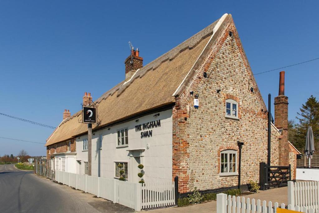 Dog Friendly Cottage 2 Mins To Beach With Hot Tub And Zappi Ev Lessingham Eksteriør billede